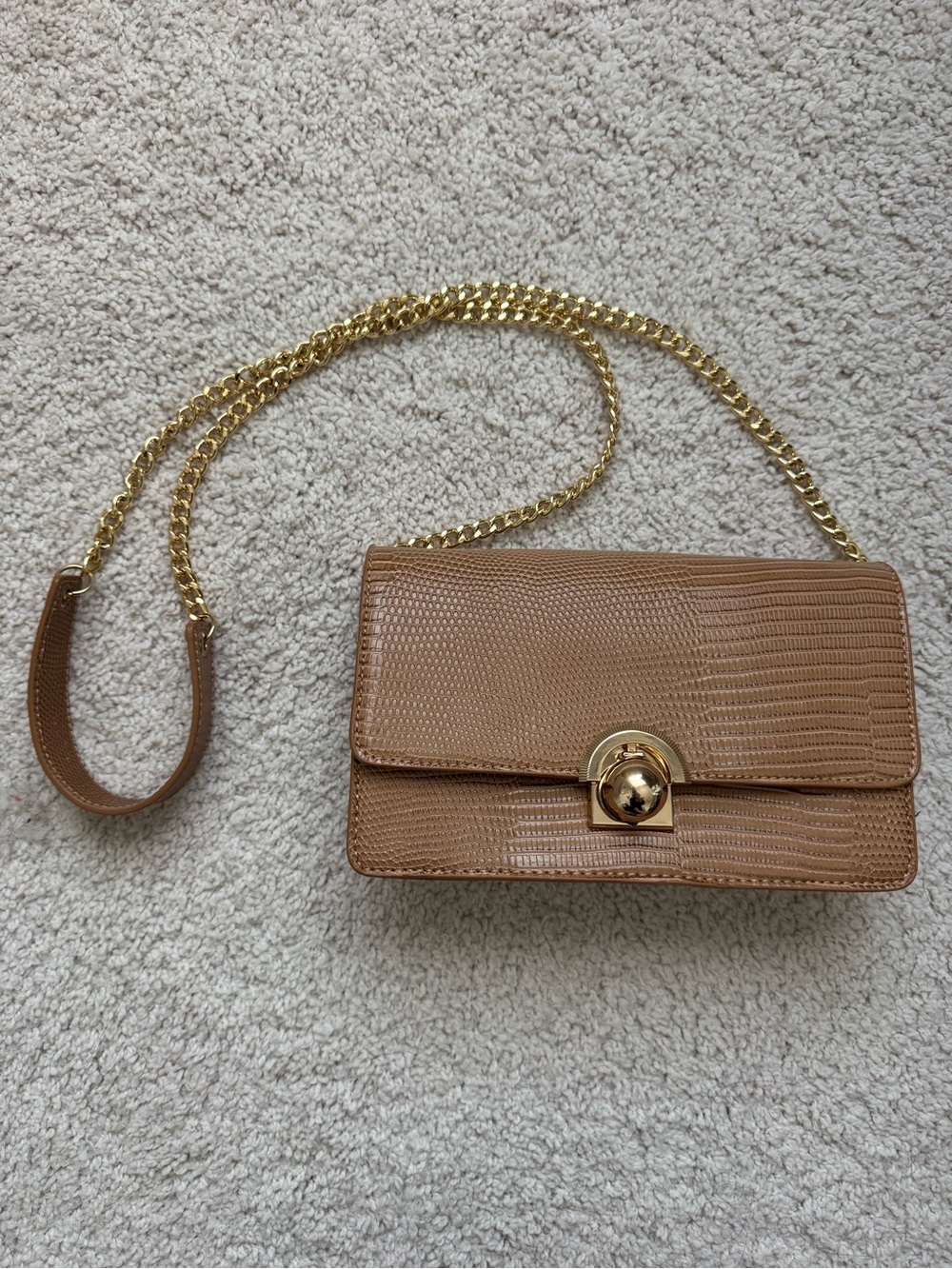 Classic Tan Textured Clutch with Gold pop Lock